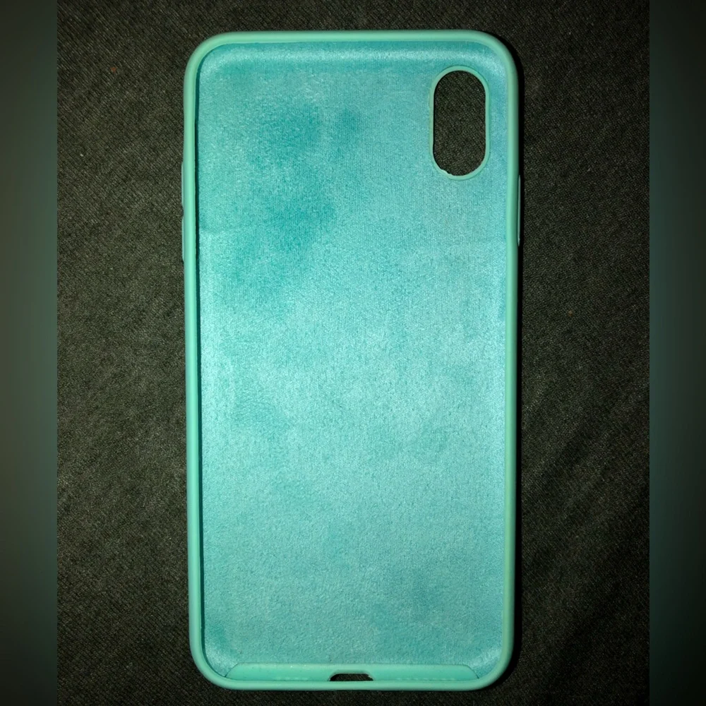 iPhone XS Max Teal w| Heart Phone